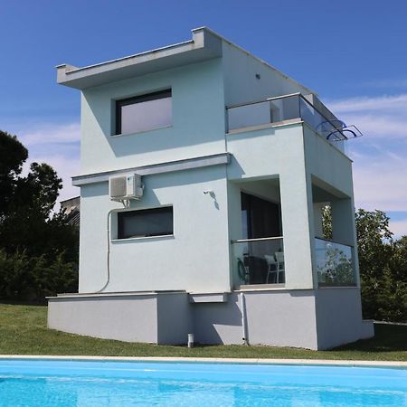 Blue Avenue Paliouri Exterior foto