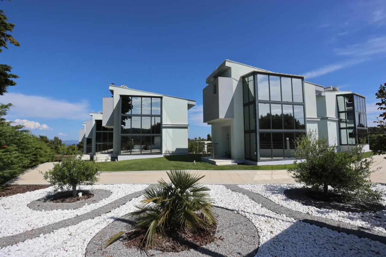 Blue Avenue Paliouri Exterior foto