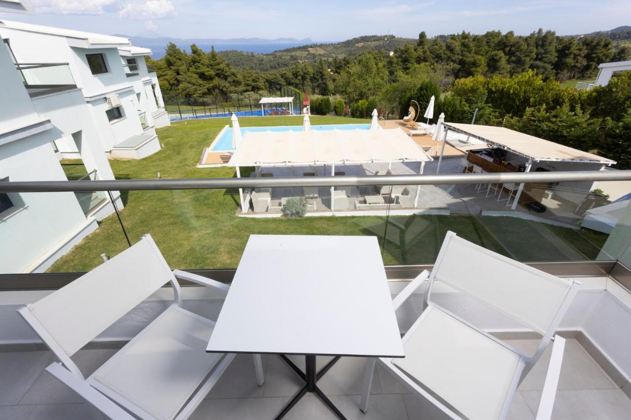 Blue Avenue Paliouri Exterior foto