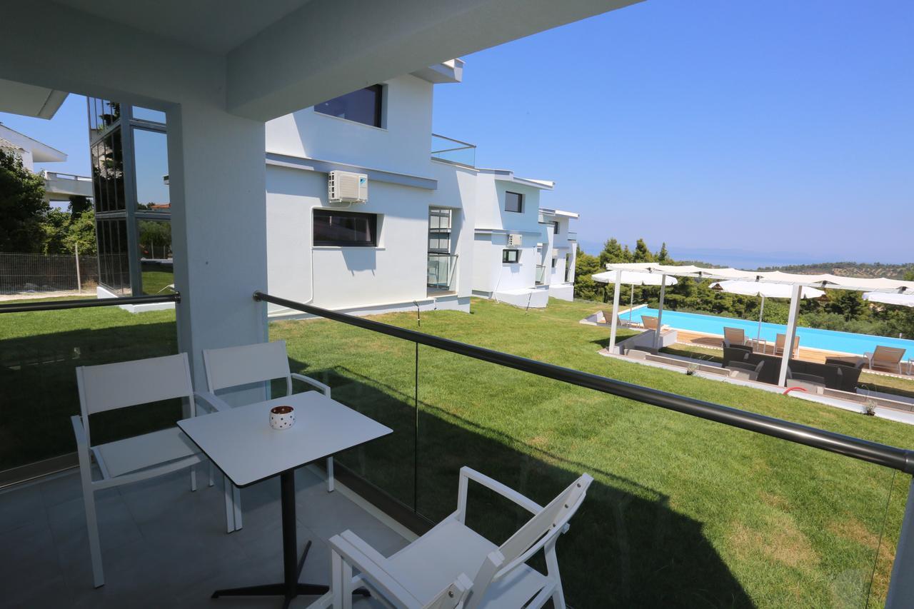Blue Avenue Paliouri Exterior foto