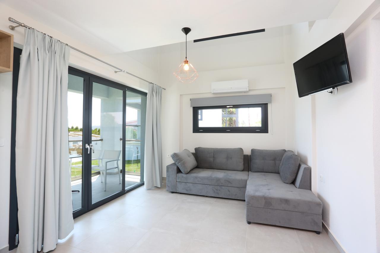 Blue Avenue Paliouri Exterior foto